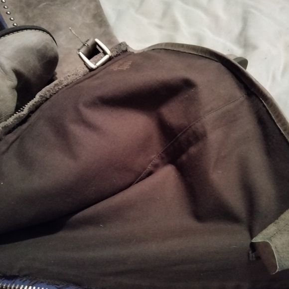 Steve Madden distressed riding boots. 💜 Zipper. - Picture 6 of 7